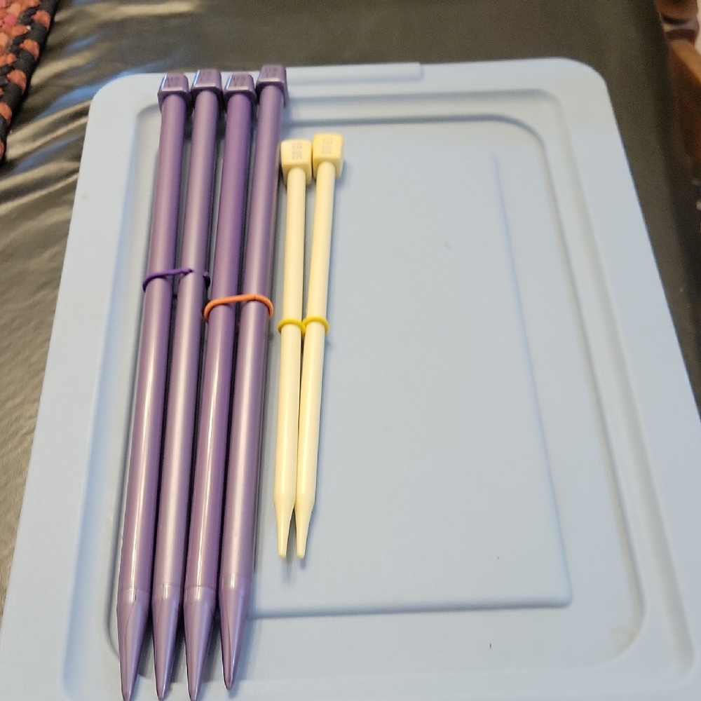 Purple and Cream Knitting Needles Set